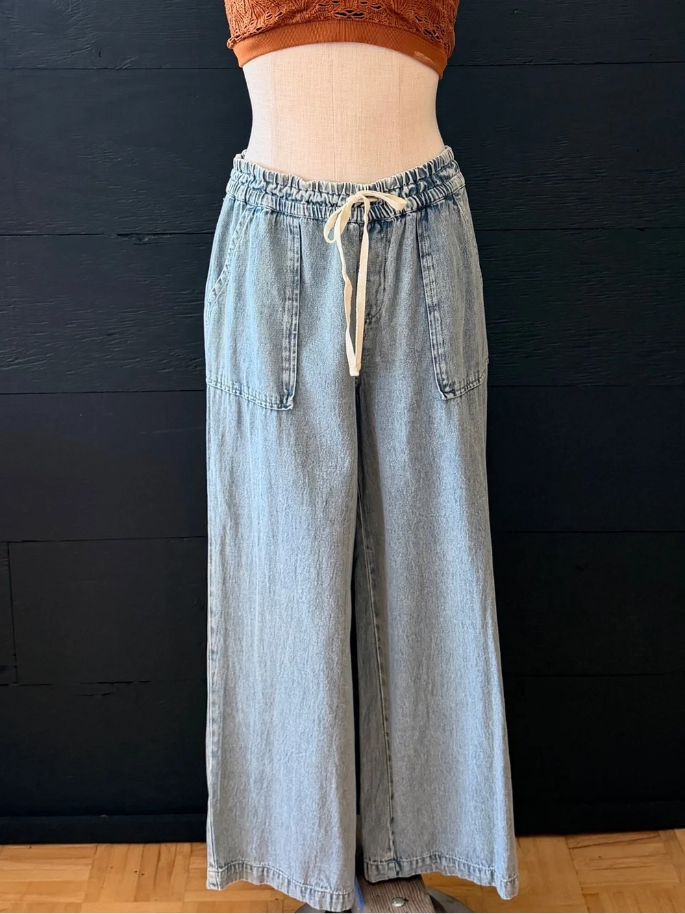 O’Neill Sevie Denim Pants in Drifter Light Blue Denim Wide Leg Pants Size M